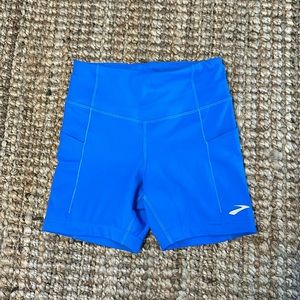 Blue Brooks Run Happy shorts - Sz Small